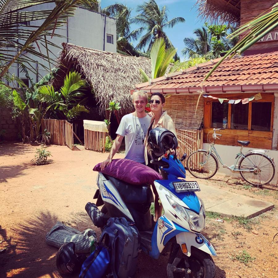 Wanderers Hostel Trincomalee Exterior foto